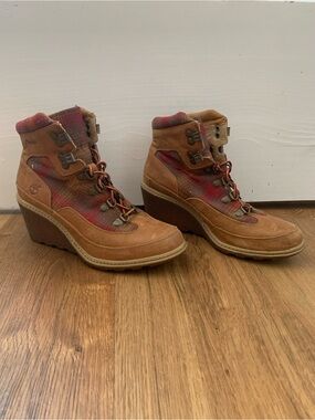 Timberland x Pendleton Collaboration Plaid Women's Wedge Boots, Size 8